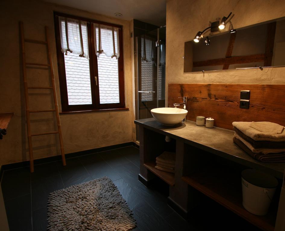 Les Authentics - La Maison D'Amelie Riquewihr Pokoj fotografie